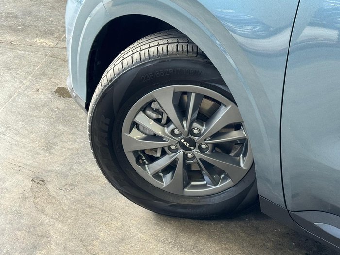 2022 Kia Carnival S