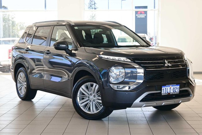 2024 Mitsubishi Outlander LS