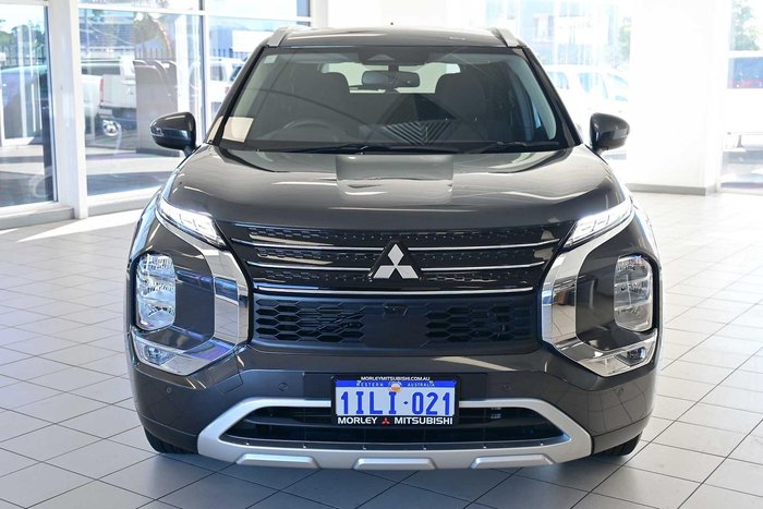 2024 Mitsubishi Outlander LS