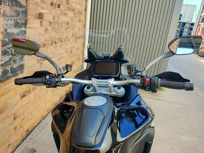 2025 DUCATI MULTISTRADA V4 S TRAVEL RADAR DUAL PURPOSE BLACK