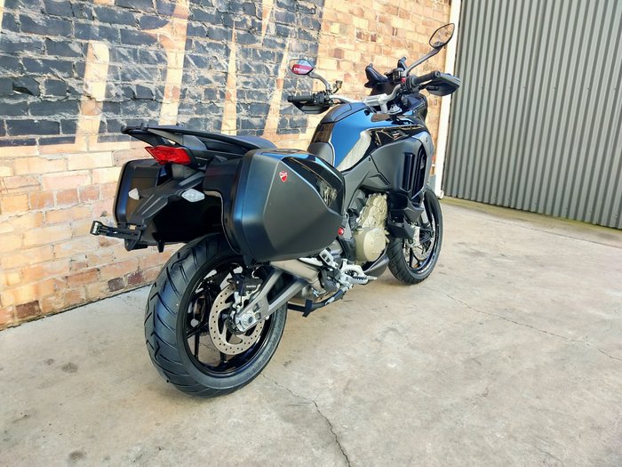 2025 DUCATI MULTISTRADA V4 S TRAVEL RADAR DUAL PURPOSE BLACK