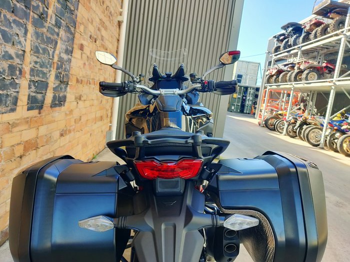 2025 DUCATI MULTISTRADA V4 S TRAVEL RADAR DUAL PURPOSE BLACK