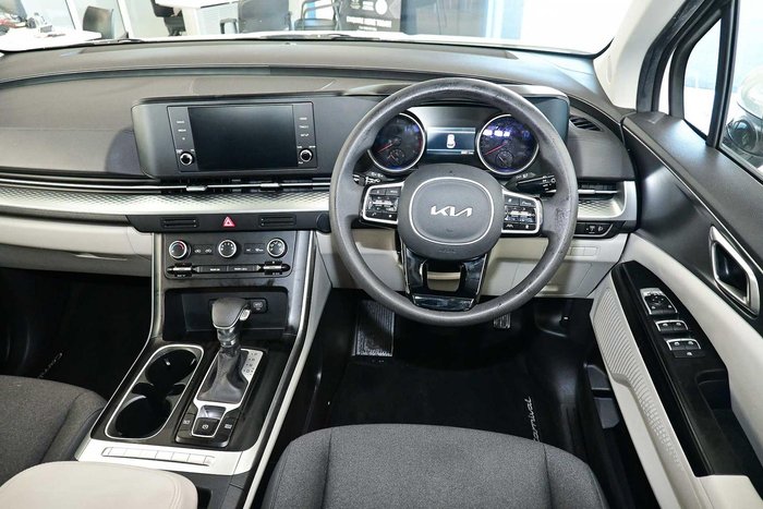 2023 Kia Carnival S