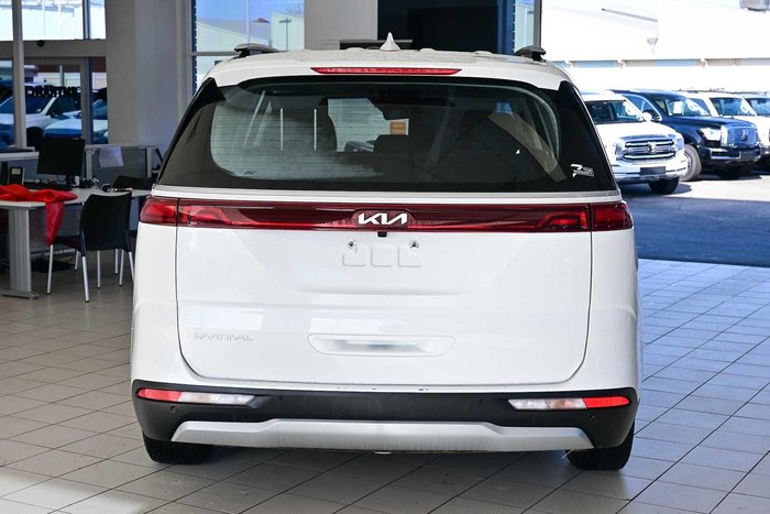 2023 Kia Carnival S