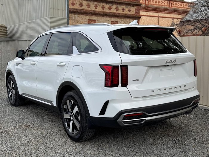 2022 Kia Sorento Sport