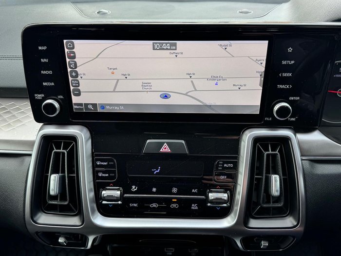 2022 Kia Sorento Sport
