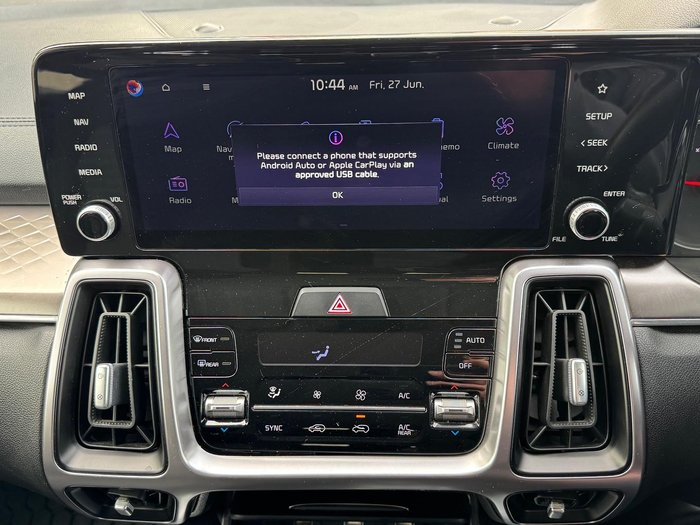 2022 Kia Sorento Sport