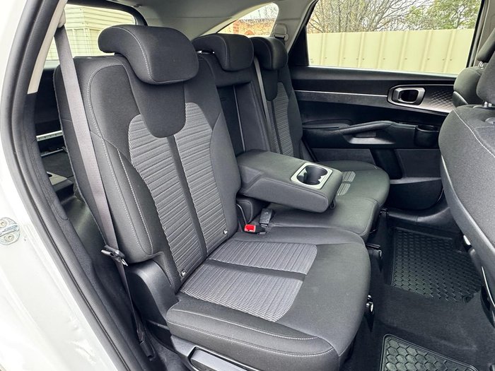 2022 Kia Sorento Sport