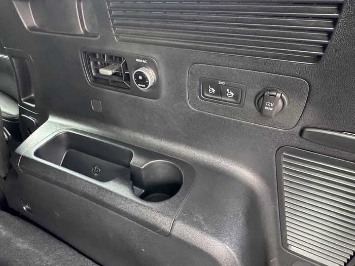 2022 Kia Sorento Sport