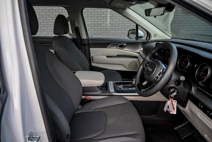 2022 Kia Carnival S