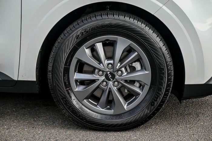 2022 Kia Carnival S