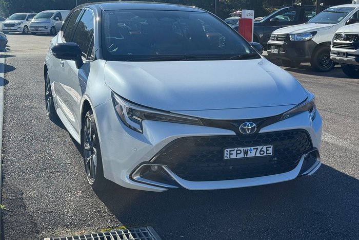 2025 Toyota Corolla ZR Hybrid
