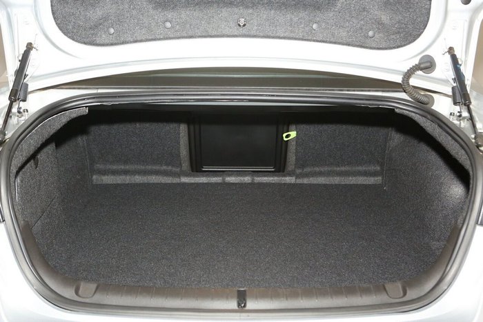 2016 Holden Special Vehicles Clubsport R8 SV Black