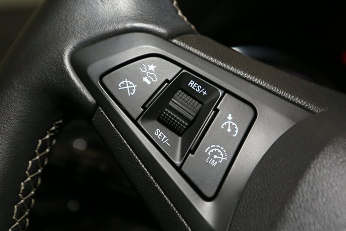 2019 Holden Commodore LT