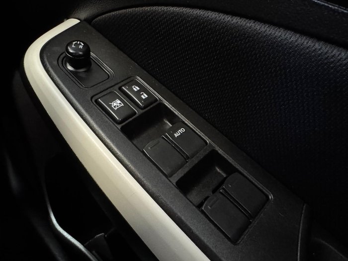 2019 Suzuki Swift GL Navigator Safety Pack