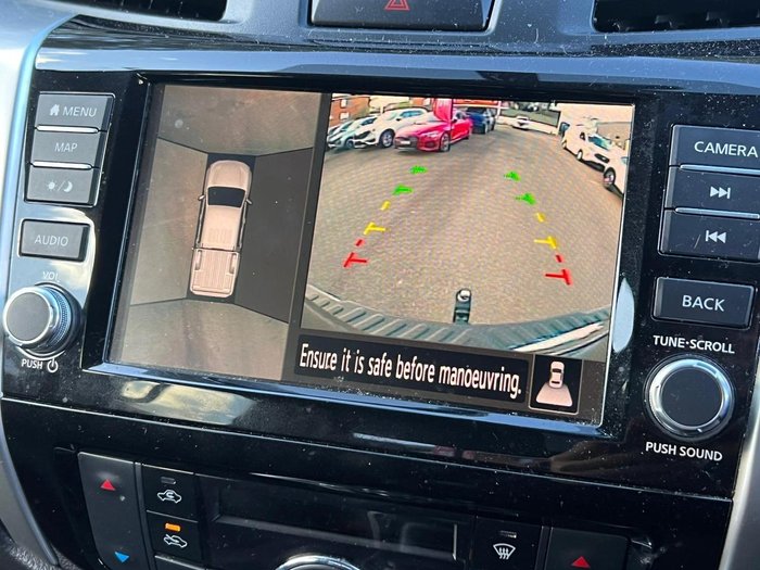 2020 Nissan Navara ST-X