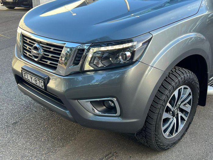 2020 Nissan Navara ST-X