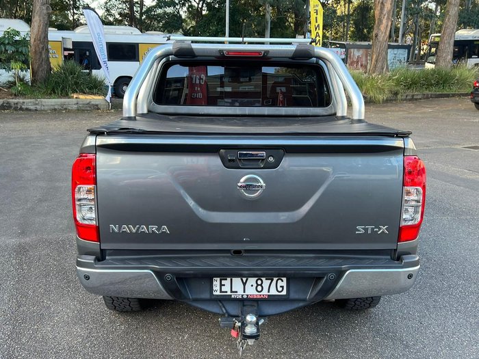 2020 Nissan Navara ST-X