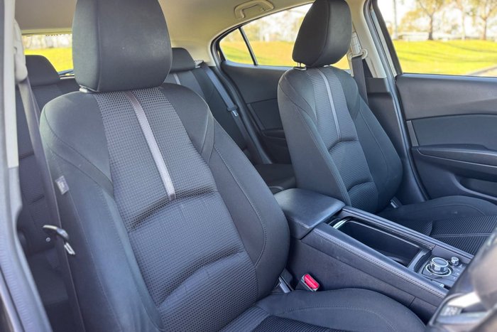 2018 Mazda 3 Maxx Sport