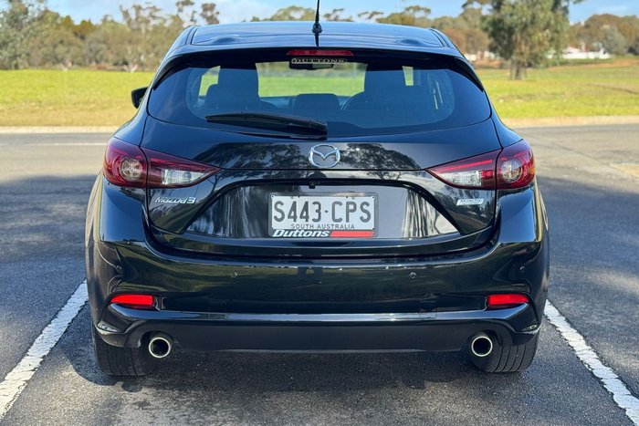2018 Mazda 3 Maxx Sport