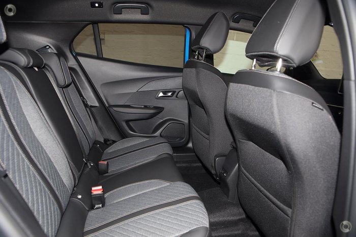 2025 Peugeot 2008 Allure Hybrid P24 MY25 Nera Black