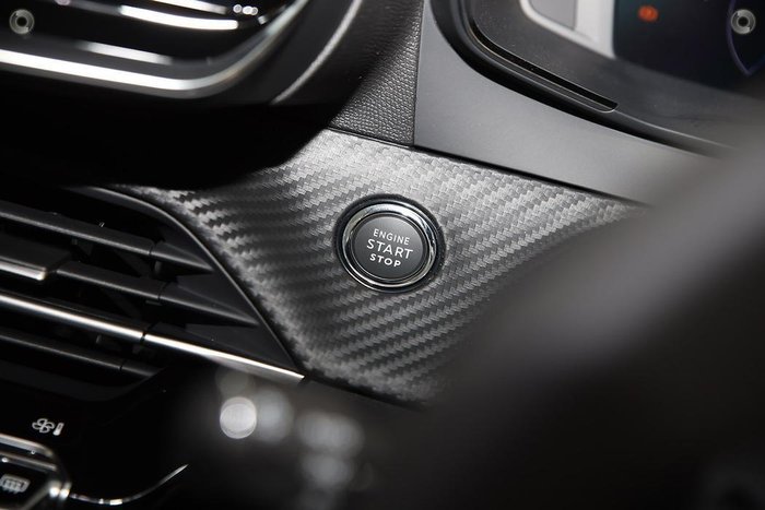 2025 Peugeot 2008 Allure Hybrid P24 MY25 Nera Black