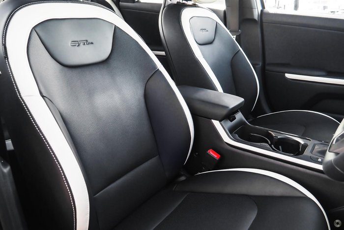 2025 Kia K4 Sport