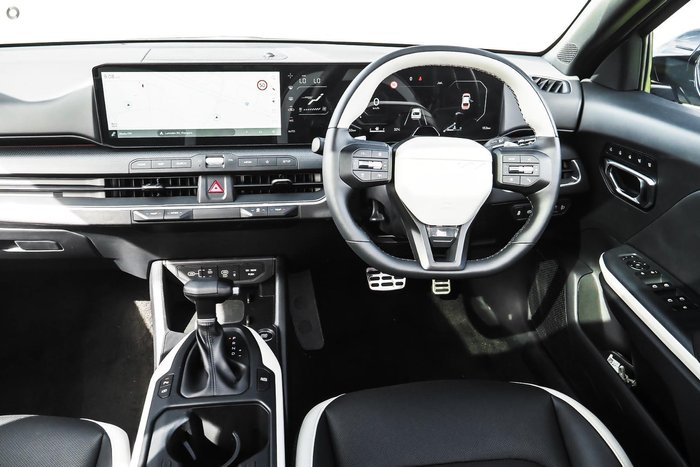 2025 Kia K4 Sport