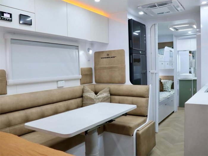 2025 Wonderland RV Amaroo