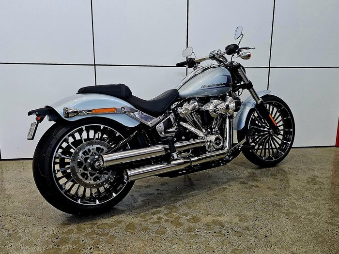 2023 Harley-Davidson Breakout 117 (FXBR) Softail Silver