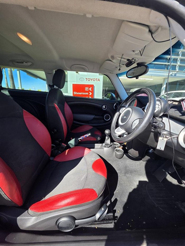 2007 MINI Hatch Cooper