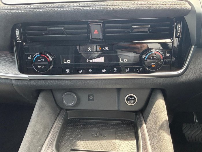 2025 Nissan QASHQAI Ti-L