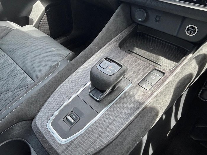 2025 Nissan QASHQAI Ti-L