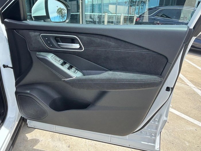 2025 Nissan QASHQAI Ti-L