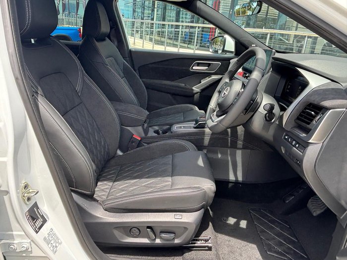 2025 Nissan QASHQAI Ti-L