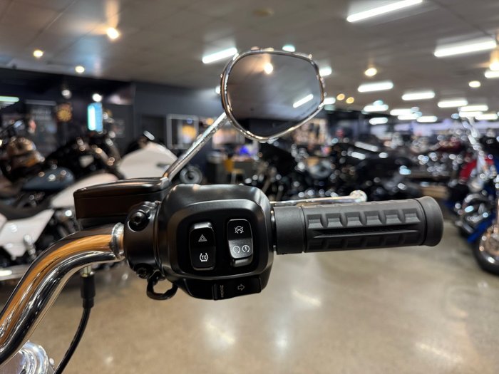 2025 Harley-davidson FLFB FAT BOY (117) BLACK