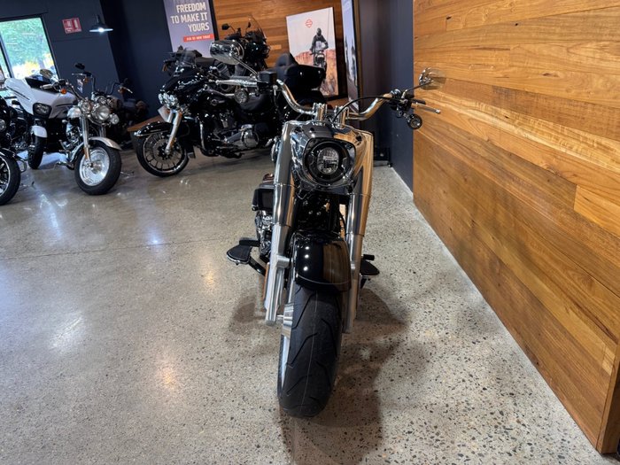 2025 Harley-davidson FLFB FAT BOY (117) BLACK