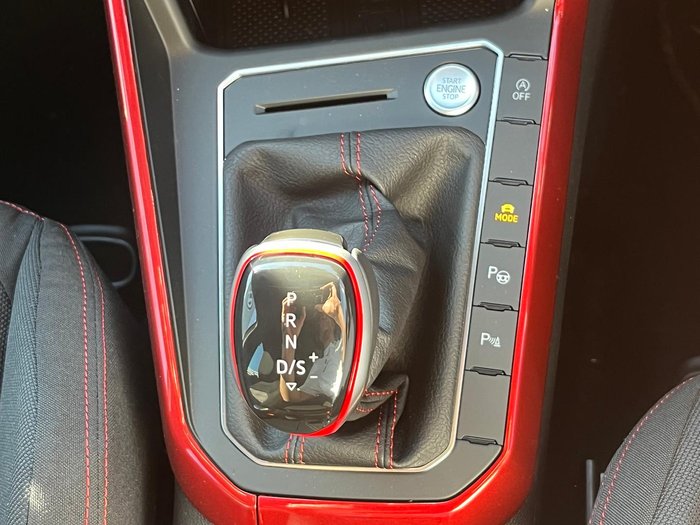 2025 Volkswagen Polo GTI