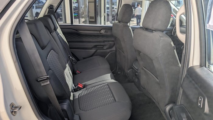 2024 Ford Everest Ambiente