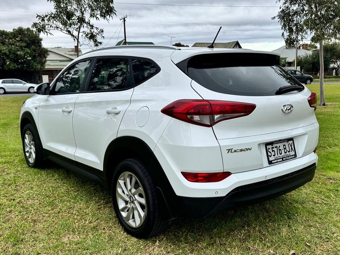 2015 Hyundai Tucson Active TLe Polar White