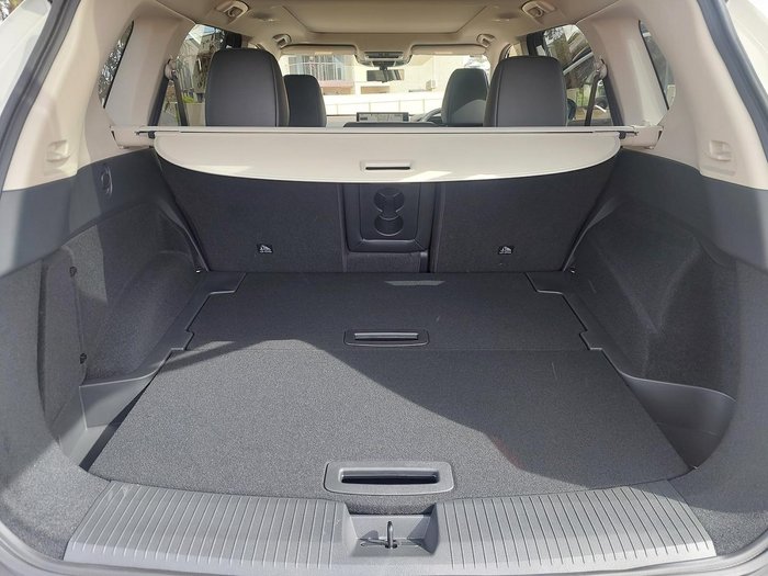 2025 Nissan X-TRAIL Ti-L