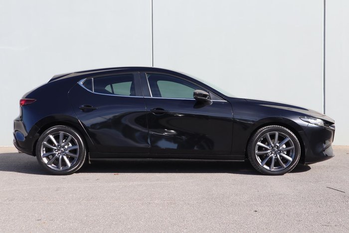 2020 Mazda 3 G20 Evolve