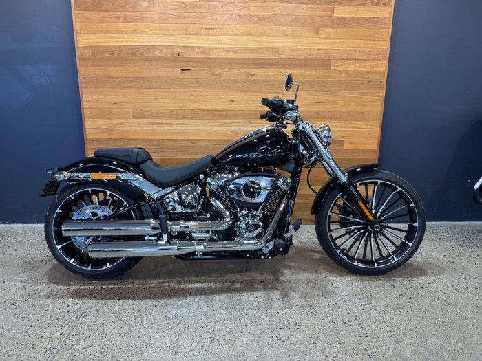 2025 Harley-davidson FXBR BREAKOUT (117) BLACK
