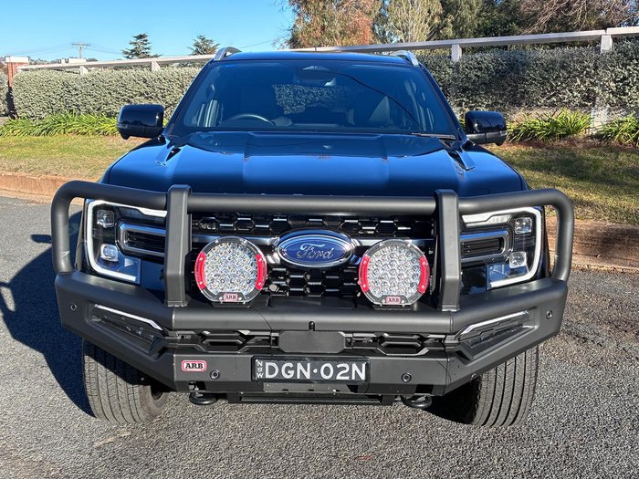 2024 Ford Everest Platinum