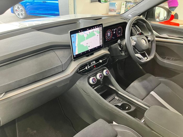 2025 SKODA Kodiaq 140TSI Sportline PS MY25 4X4 Moon White