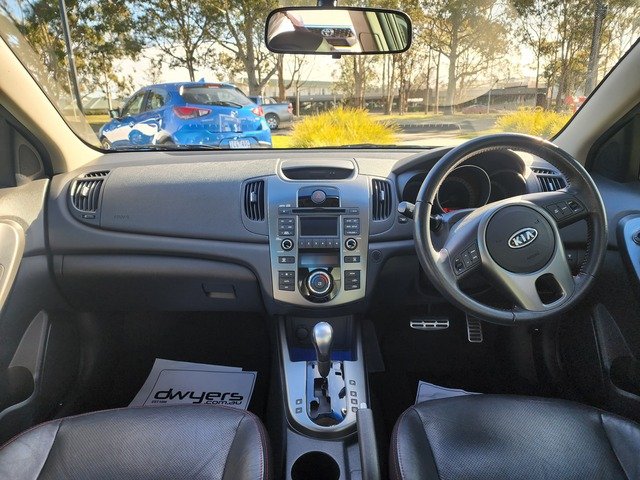 Kia Cerato SLi