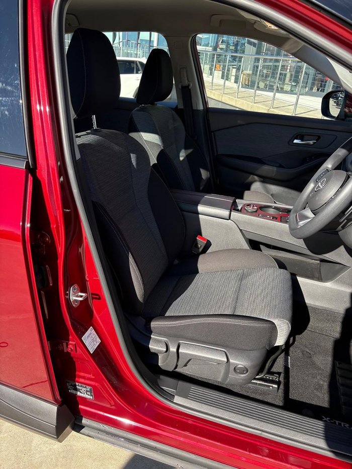 2024 Nissan X-TRAIL ST