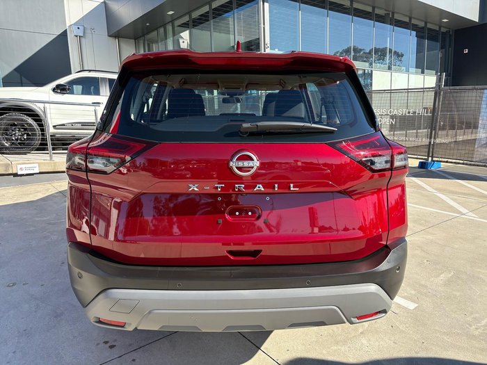 2024 Nissan X-TRAIL ST