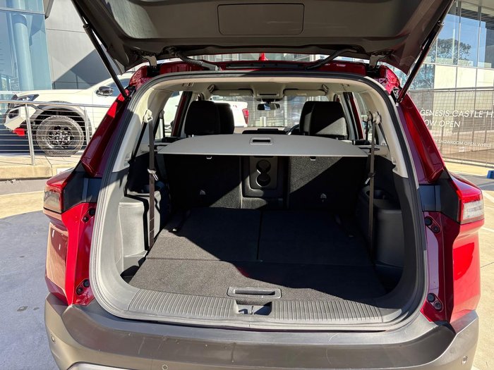 2024 Nissan X-TRAIL ST