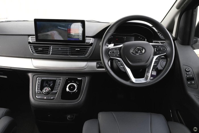 2025 LDV G10